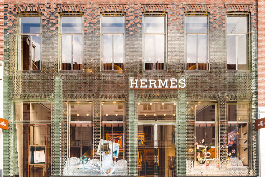 Hérmes flagship store opens in 
